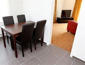 Guesthouse Dienerstrasse Zürich Buitenkant foto